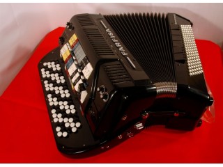Scandalli Farfisa C system MIDI accordion with expander